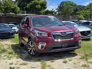 Subaru Forester Premium AWD 2019 Burgundy