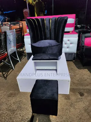 Executive Pedicure Seat With Ottoman and Platform