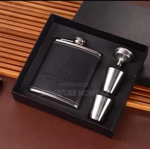 Whisky Bottle Set