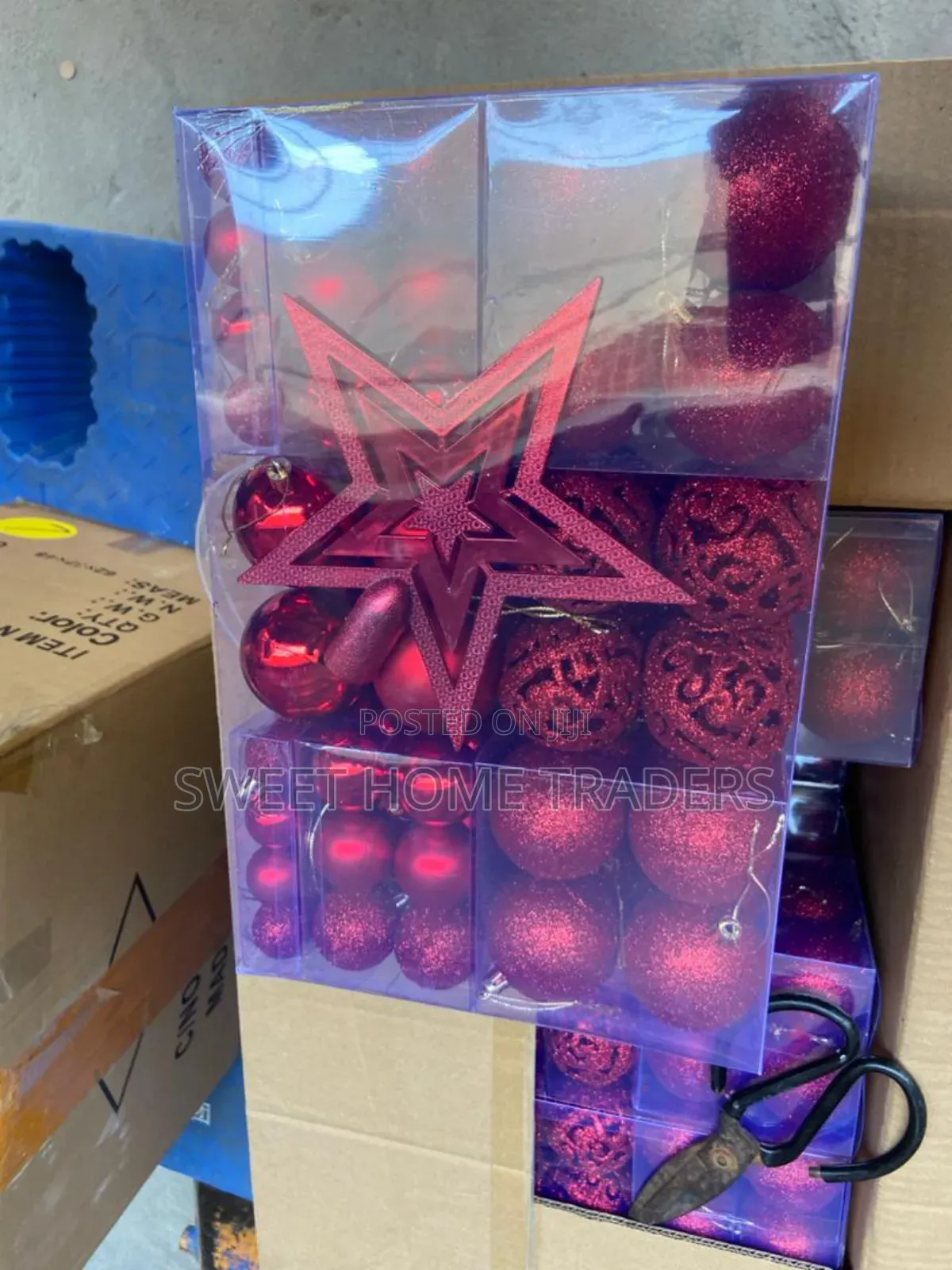 Red 101 Pieces Christmas Balls