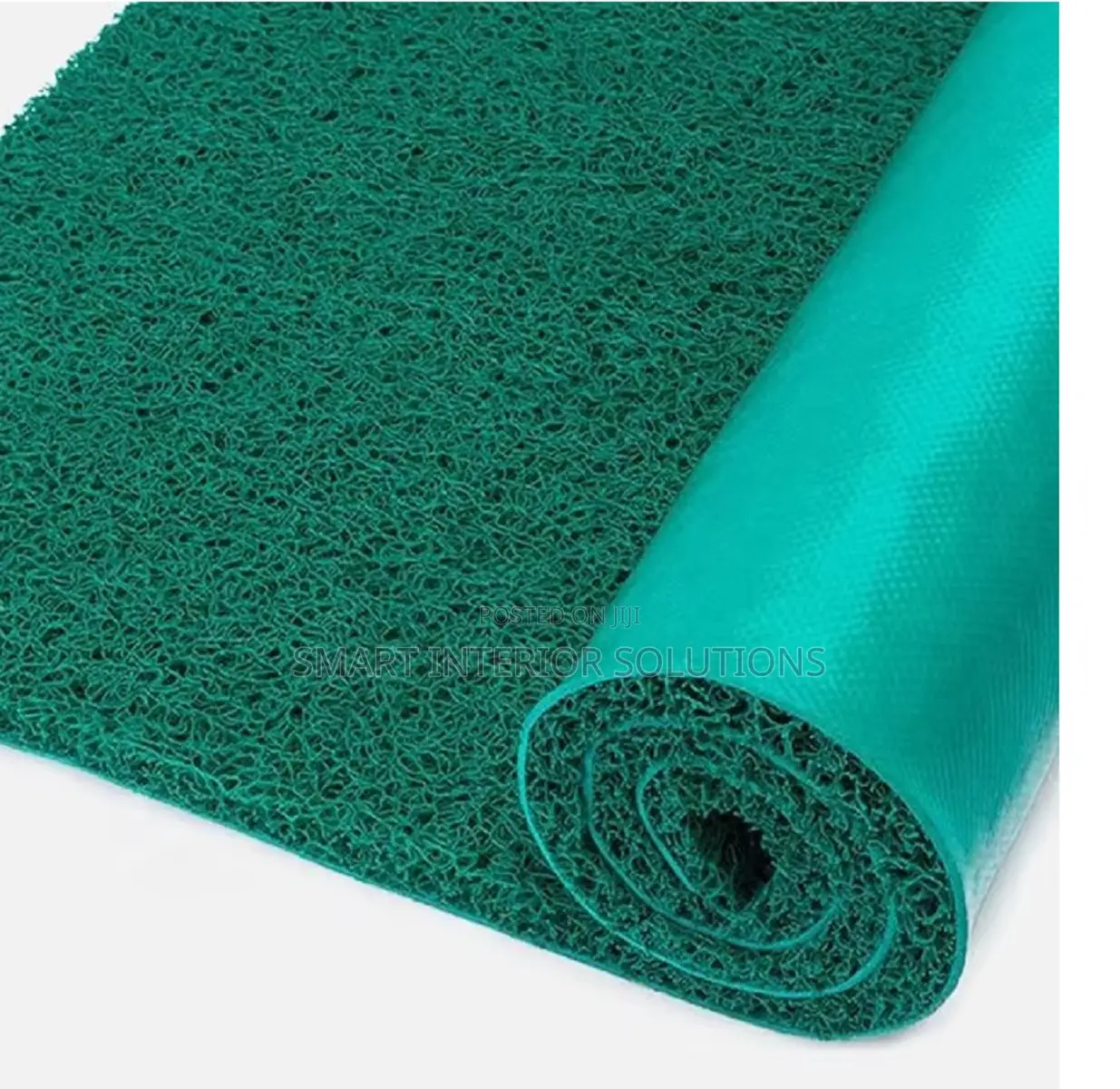 Green Rubber Spaghetti Carpet