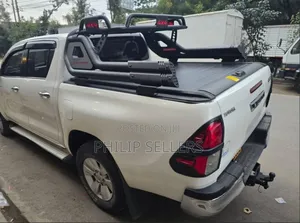 Upgrade Your Double Cab With the Night Fury Rollbar + Roof Basket