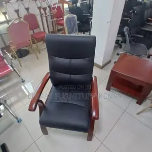 Polished Wood Office Seat