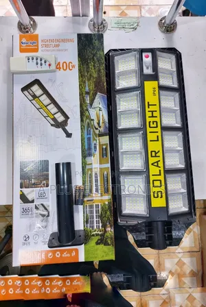 G350 400w Solar Streetlight