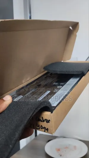 Offer Offer on Lenovo Thinkpad X1 Yoga Battery Today