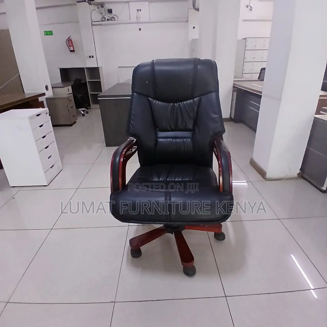 High-End Manager’S Chair
