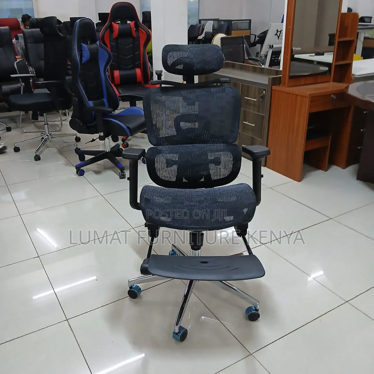 Ergoflex Chair With Foot Extension