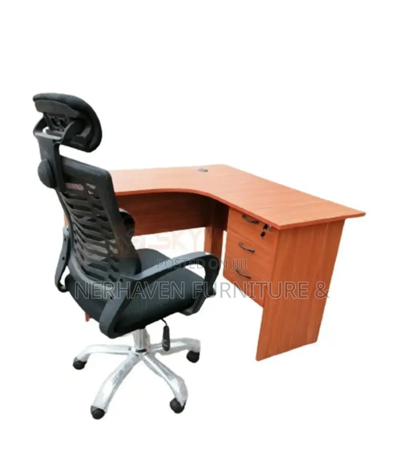 L-Shape Desk Headrest Chair