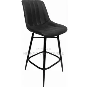 Sleek Barstool For Kitchen Island & Breakfast Counter