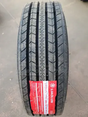 9.5r17.5 Lionlun Tires