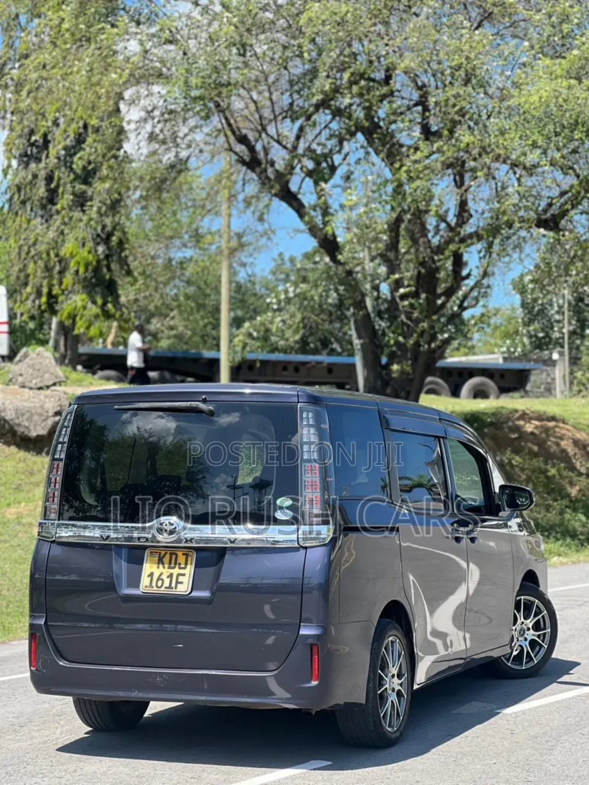 Toyota Voxy 2015 Black