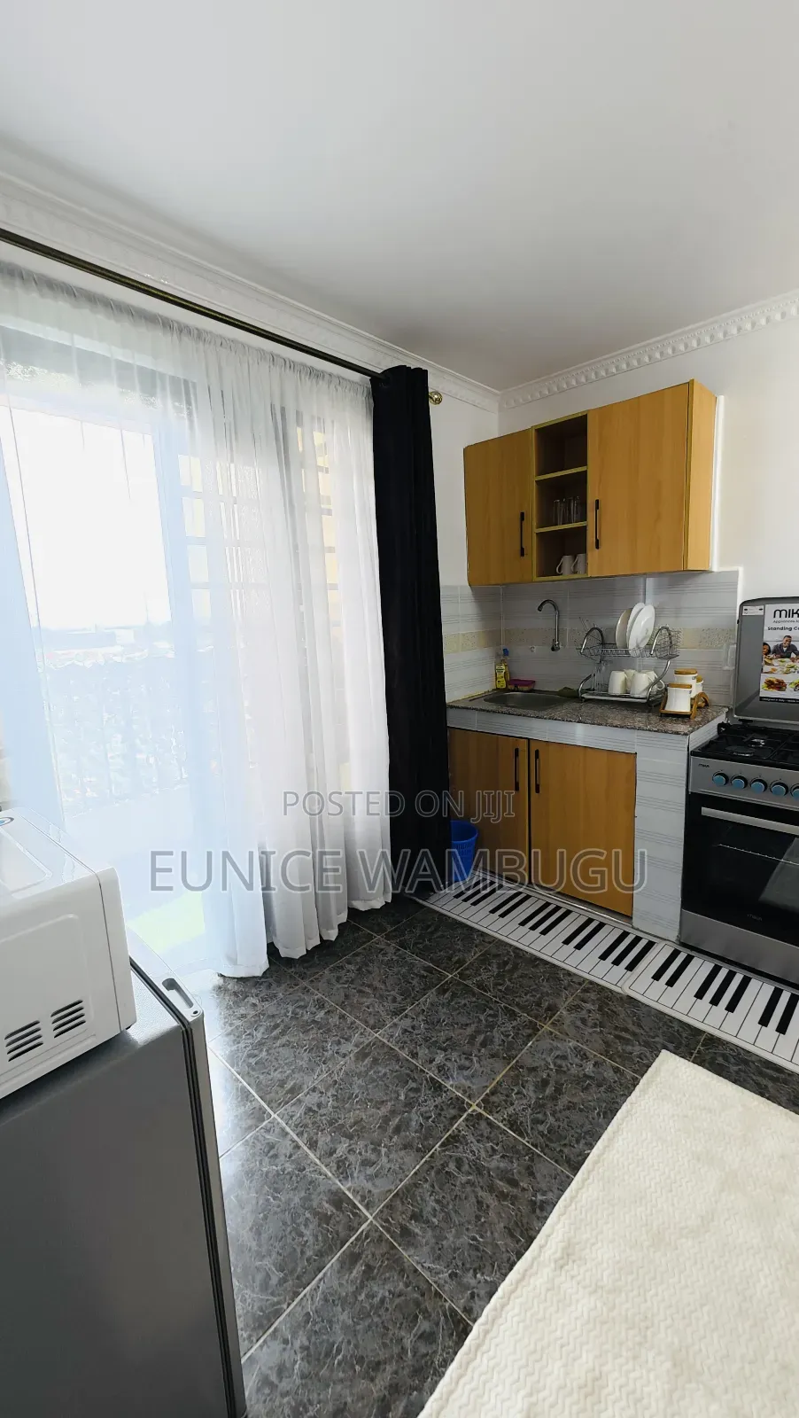 Air BNBS Studio Available Kamakis