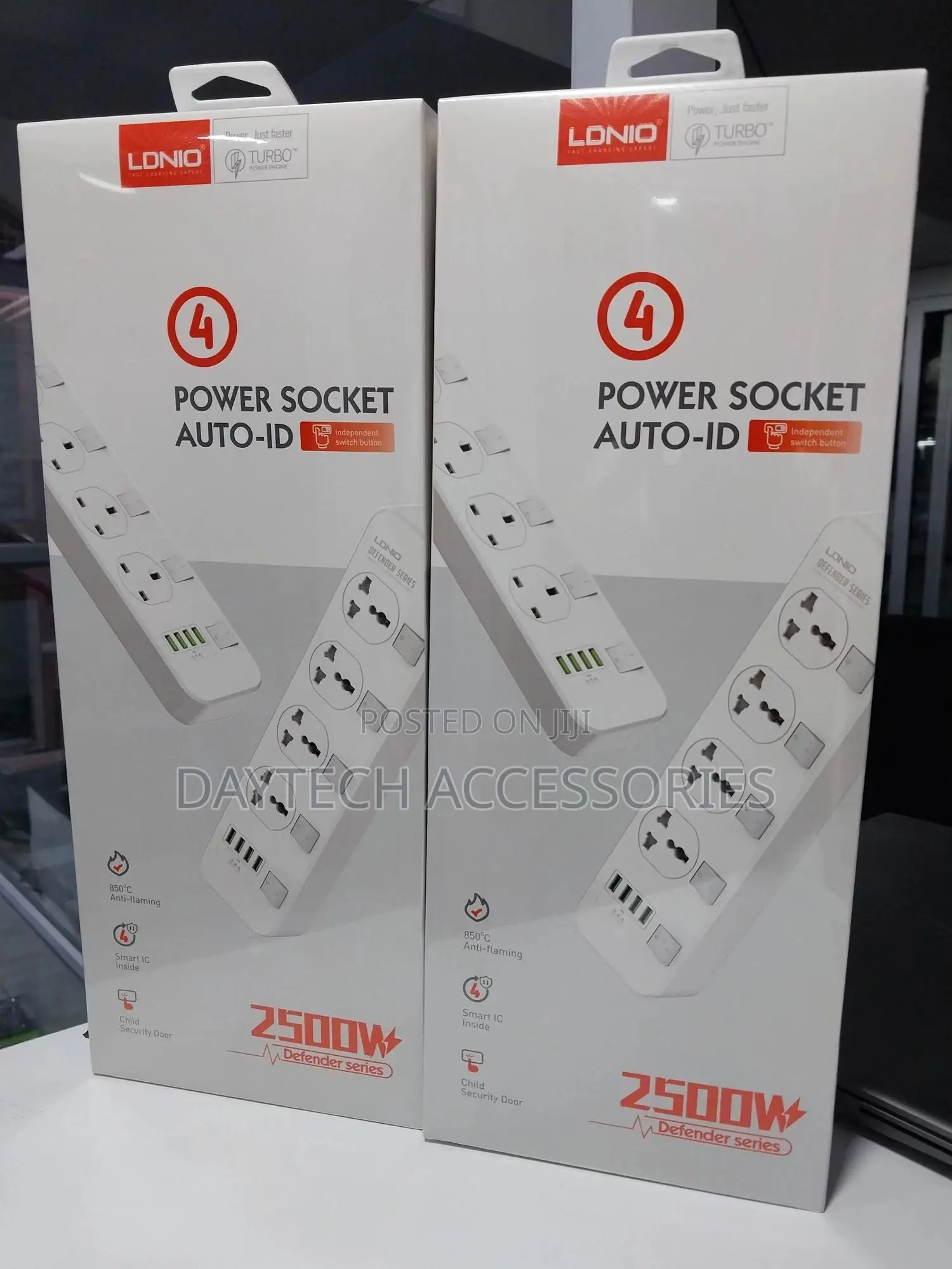 Ldnio Sc4408 Power Socket With 4 Socket Outlets and 4 Usb Chargingport