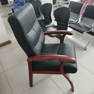 Visitor Mahogany Seat