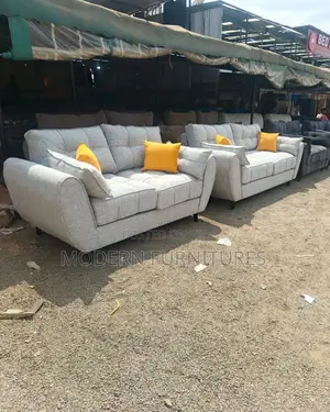 Clean And Modern 5 Seater Sofa