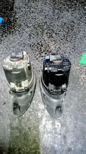 Fog Light With Cover Vitz 2012