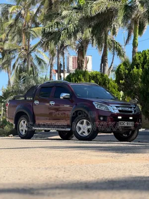 Isuzu D-MAX 2014 Pink