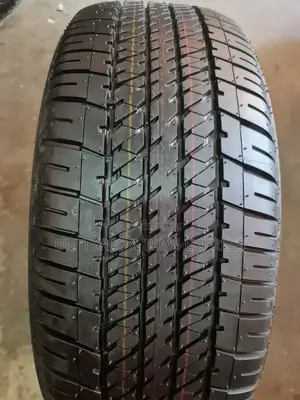 275 /50 R22 Bridgestone Tyres(Highway Terrrain) Japan.