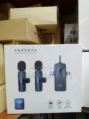 3-in-1 Noise Cancelling Wireless Lapel Mic for Vlogging