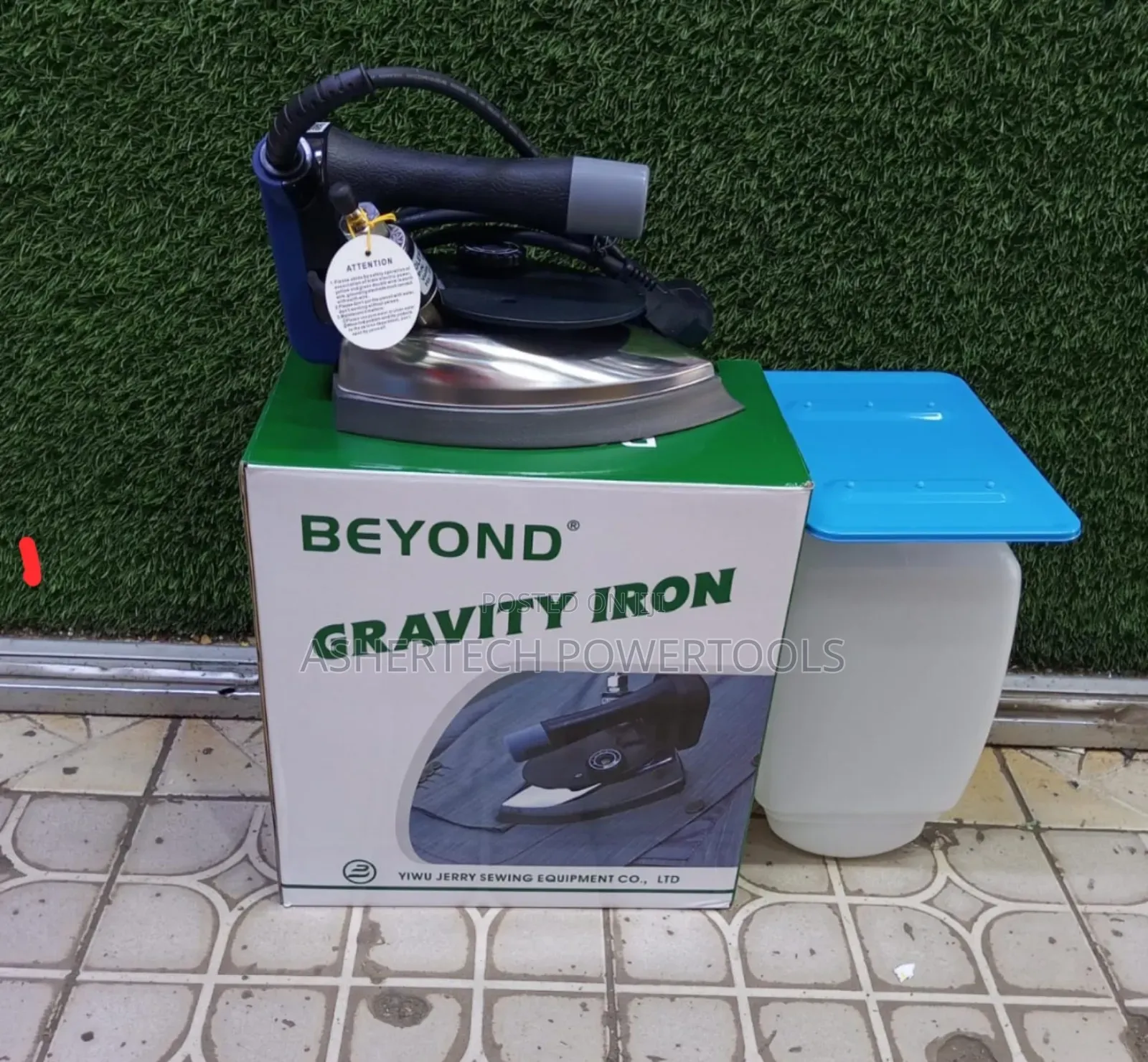 Gravity Gravity Steam Iron Box