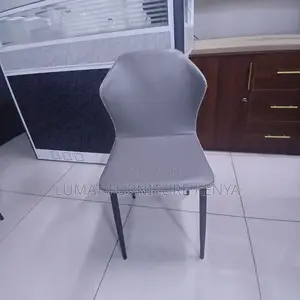Soft Pad Swivel Chair
