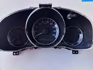 Honda Fit Hybrid 2012 Speedometer
