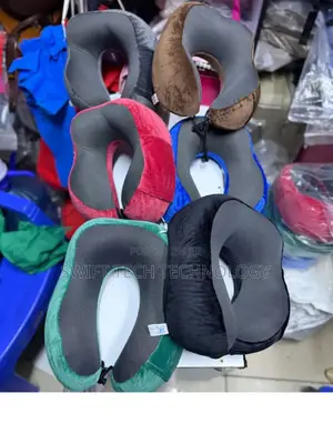 Neck Pillow / Microfiber Travel Pillow