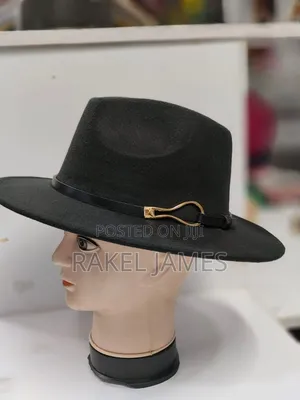 Men's Camel Fedora Hat.