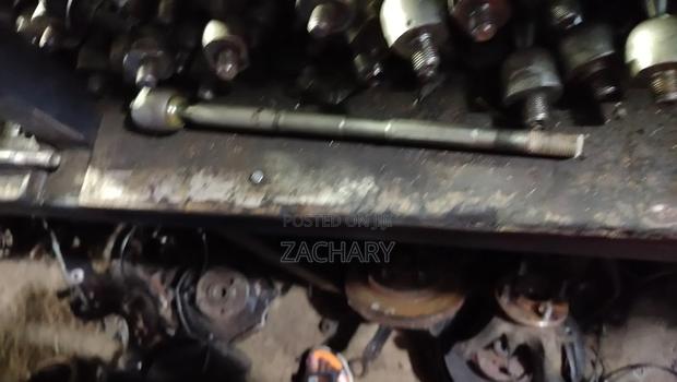 Toyota Premio Tie Rod Ex Japan