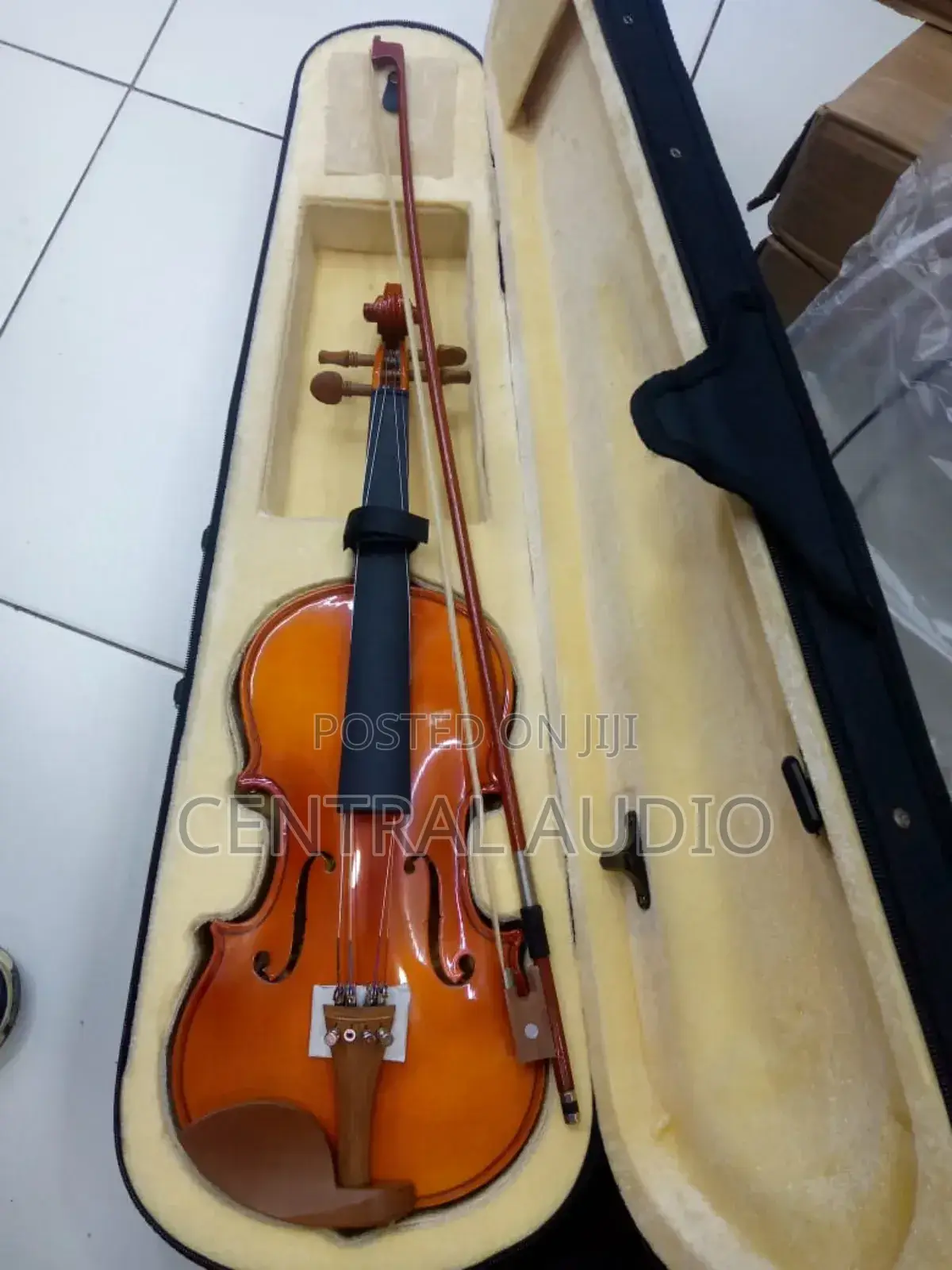 Maple Leaf Violin