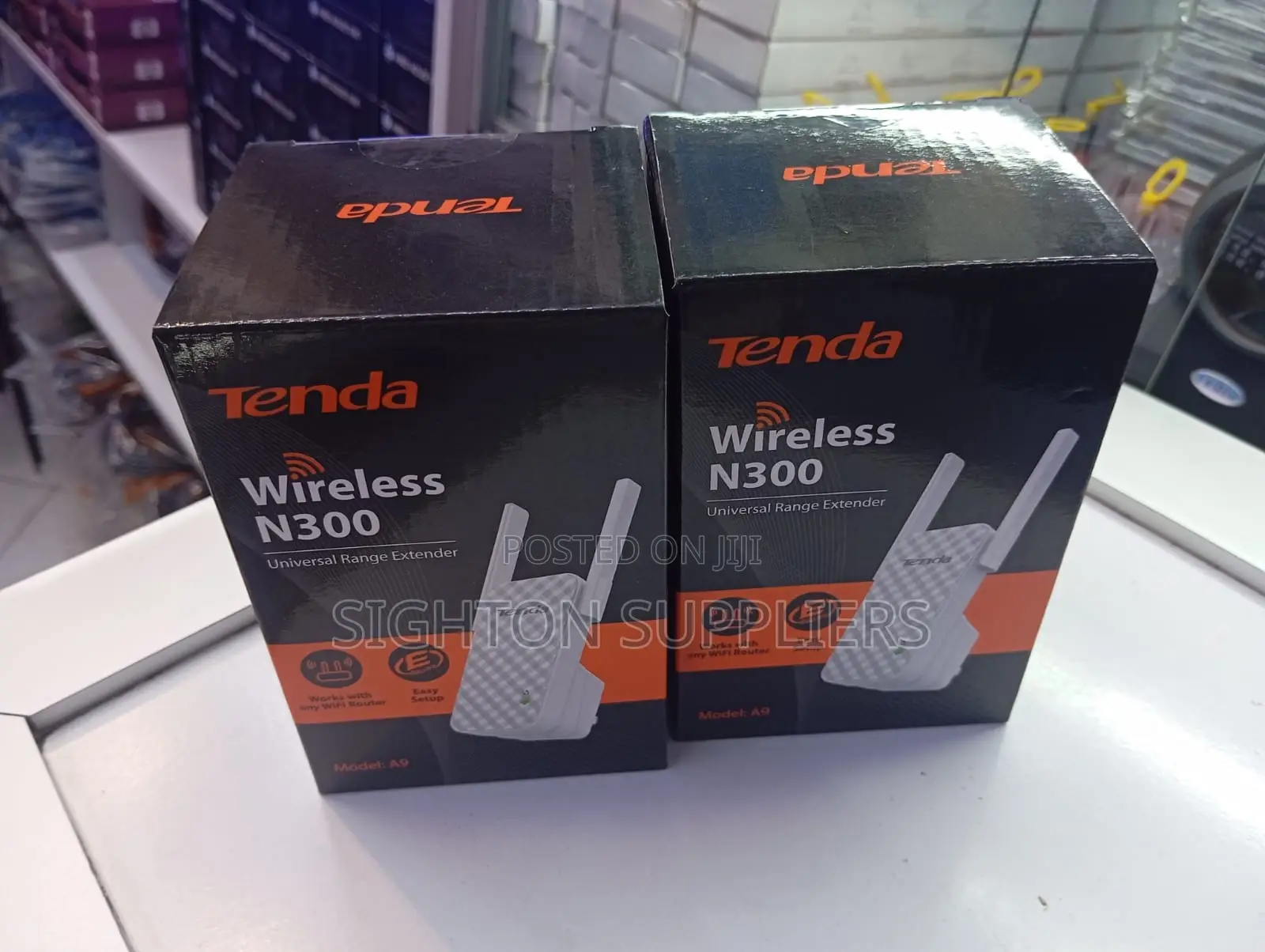 Tenda A9 Wireless N300 Universal Range Extender (300mbps)