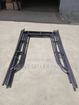 Safety Scaffolding Ladder (Black)