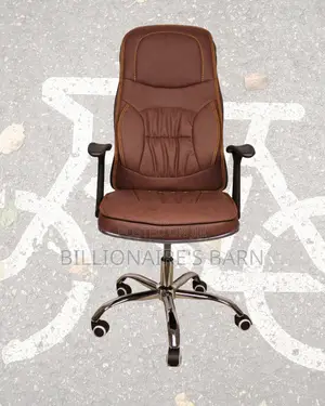 Modern Armrests | Sleek Leather | Perfect for Home Office