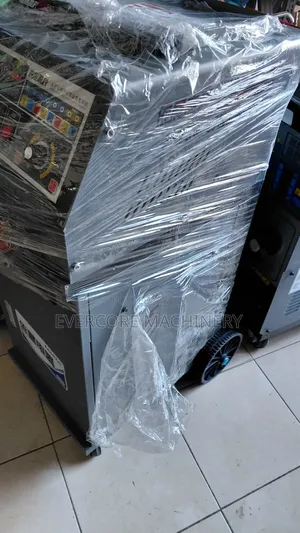 Commercial Welding Machine Y-22000 Industrial.