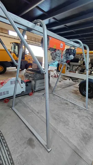 Iori Concrete Hoist Half Tonne 500kg Heavy Duty.