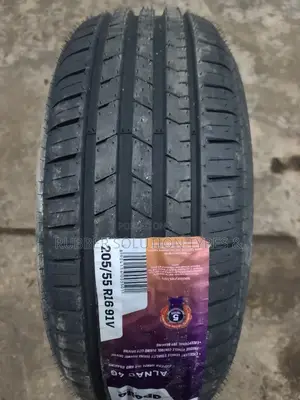 205/55r16 Apollo Tires [Made In India ]
