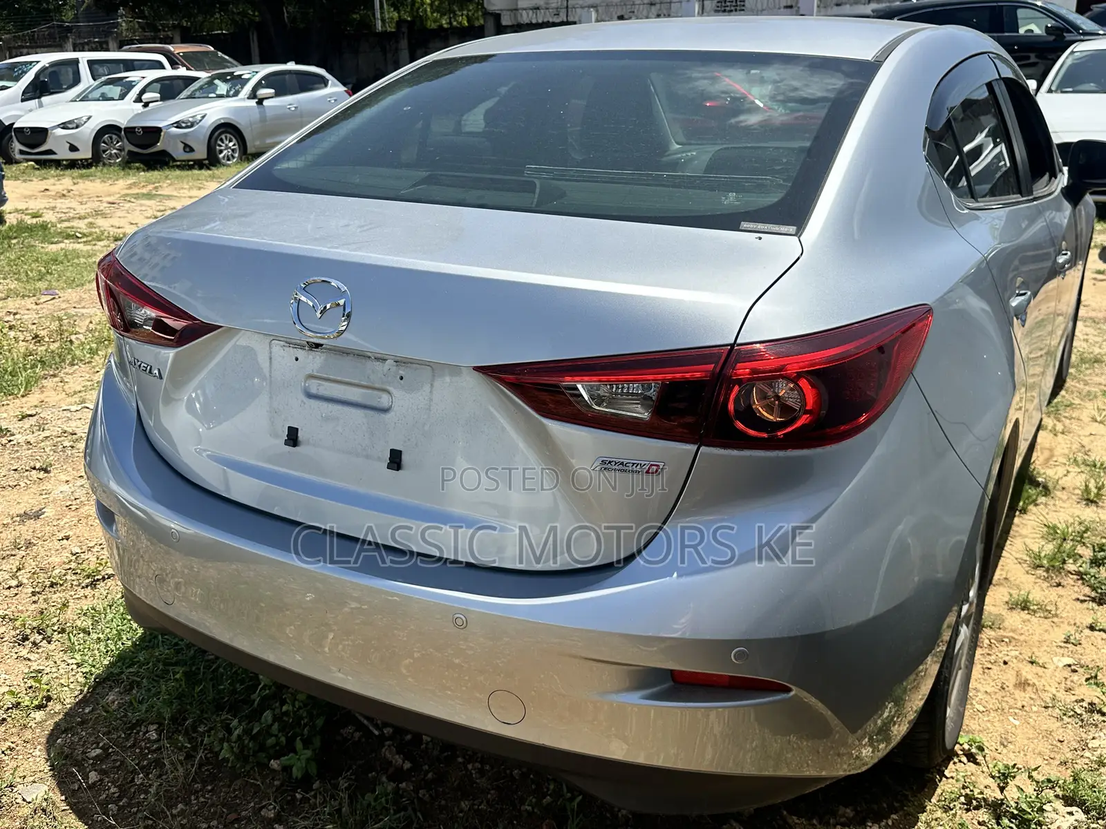 Mazda Axela 2018 Silver