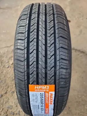 W05/60r16 Maxxis Tires