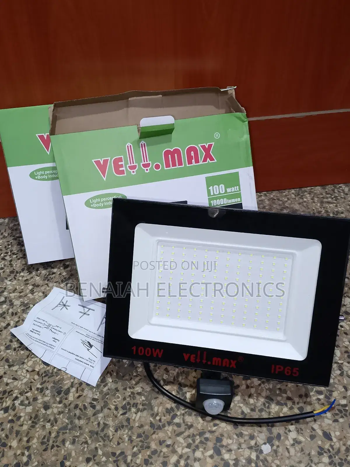 Vellmax Floodlight 100watts