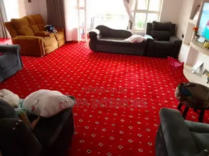 Quality Dotted Executive Red Carpets for Office Floor Carpets