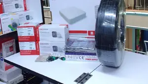 8 Hikvision CCTV Cameras Kit 2mp DVR + 500gb HDD + Rg59 Cable Roll