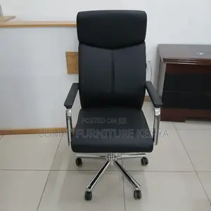 High Back Comfortable Office Seat