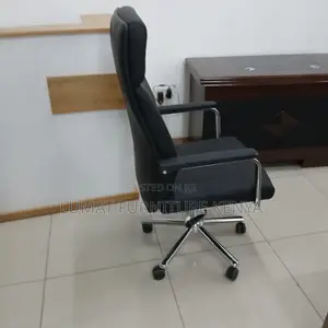 High Back Comfortable Office Seat