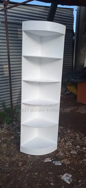 Corner Stand