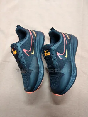 Kids Nike Zoom In Blacks