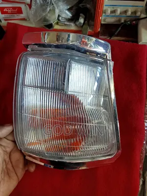 Hilux Milinium Corner Lamp