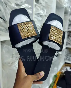 Gold / Silver Detail Zara Sandals Size 37 38 39 40 41 42