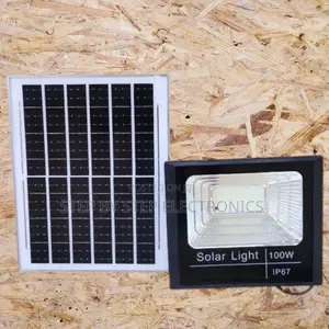 Ip67 Waterproof 100w Solar Flood Light With Remote and Light Sensor