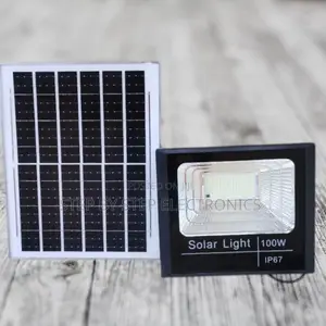 100w Solar Powered Security Flood Light Ip67 Waterproof Rustproof