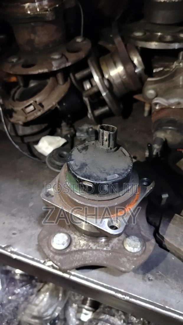 Rear Hub Probox Old Model Ex Japan - main view